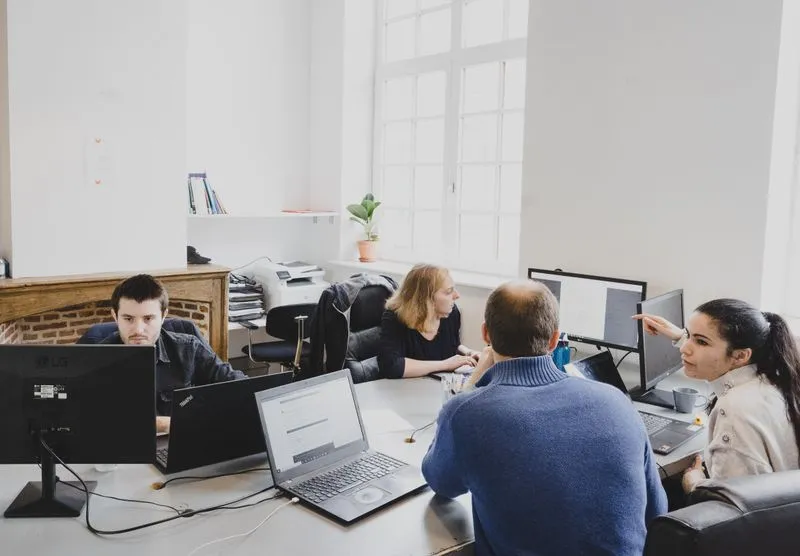 Projet avec l'équipe Efficience IT